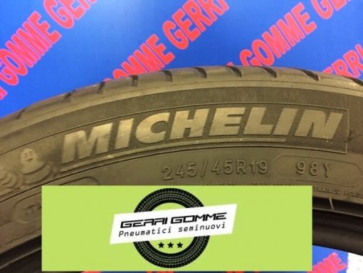 Treno di pneumatici usati Michelin Primacy 3 245/45/R19